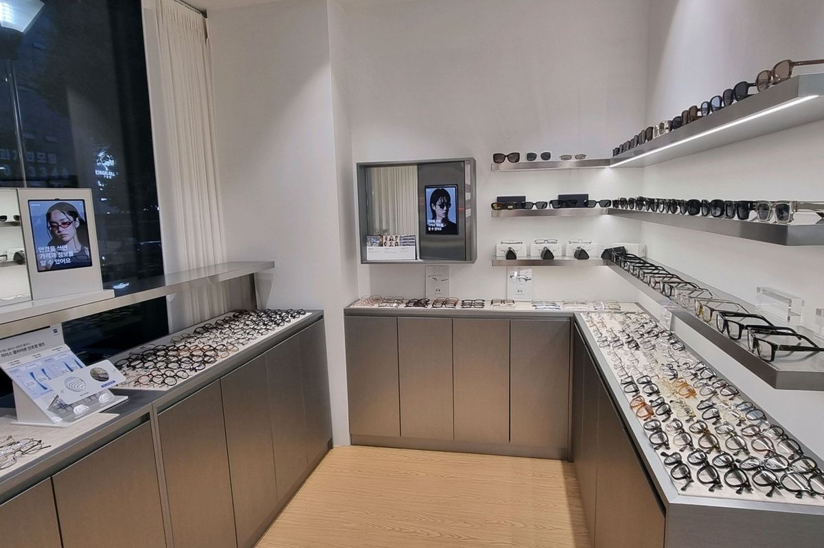AI Eyewear Partner